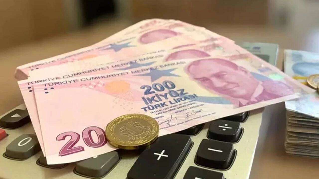 Mahkemeden binlerce kişiye emeklilik müjdesi: SGK düğmeye bastı, maaş almaya başlayacaklar! 7
